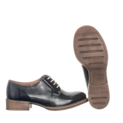 Pandora Laced shoes — Black