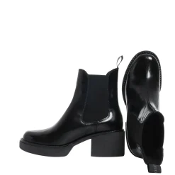 Selma Chelsea boots — Black