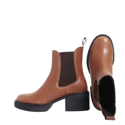 Selma Chelsea boots — Cognac